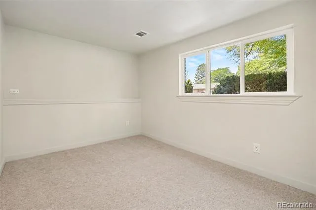 1174 Olathe Street Aurora, CO 80011