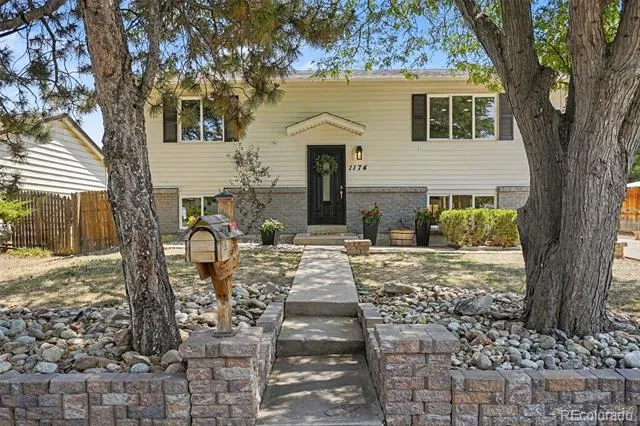 1174 Olathe Street Aurora, CO 80011