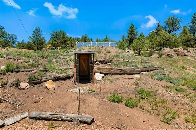 185 Canyon Drive Florissant, CO 80816