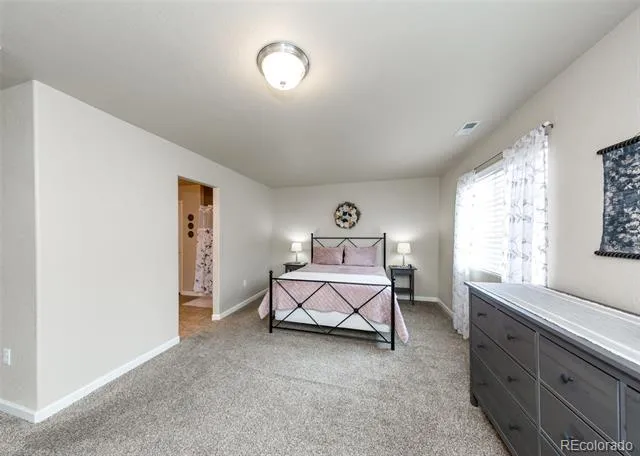 5640 Shamrock Heights Colorado Springs, CO 80923