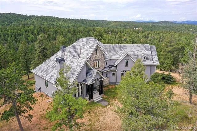 549 Mohawk Heights Florissant, CO 80816