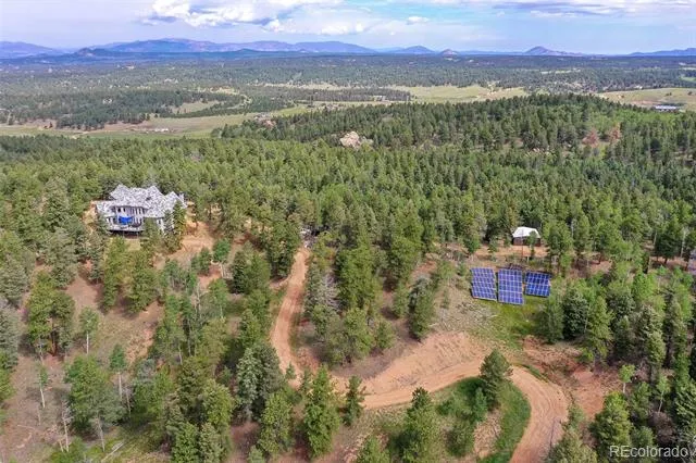 549 Mohawk Heights Florissant, CO 80816