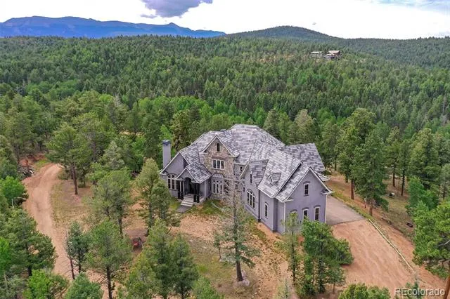549 Mohawk Heights Florissant, CO 80816