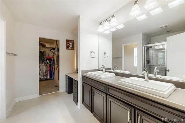 4949 S Valdai Way Aurora, CO 80015
