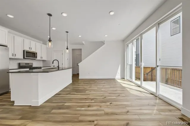 3330 W 88th Avenue Westminster, CO 80031