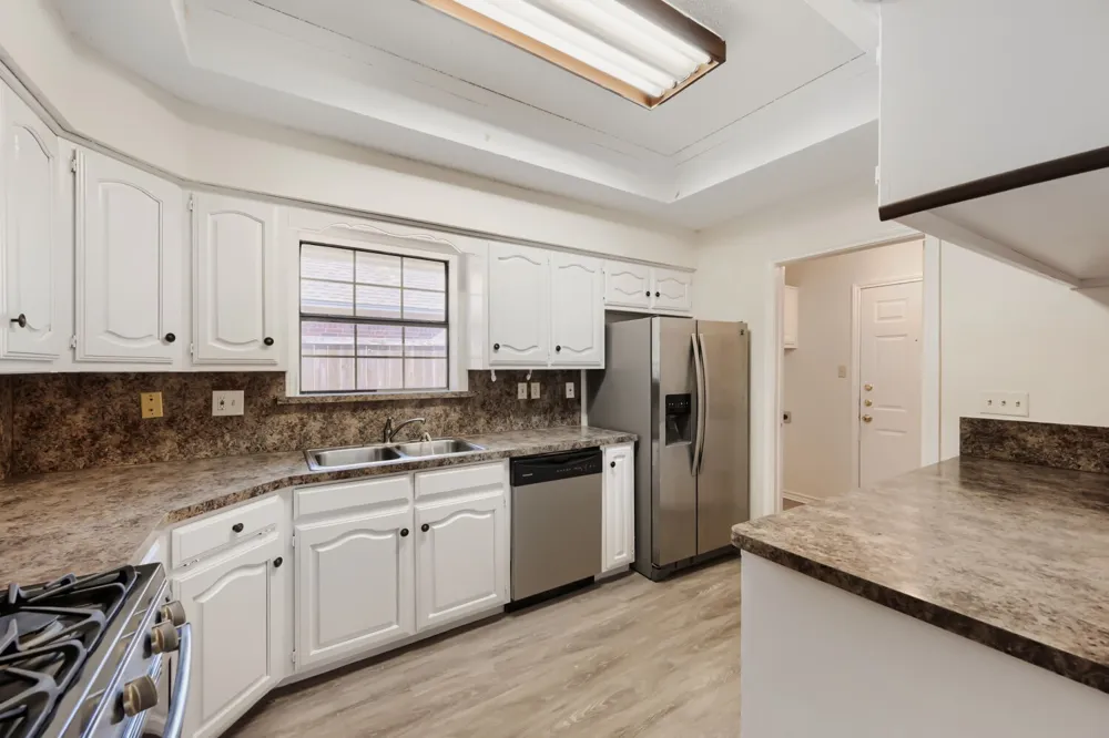 315 Tanglewood Street Denton, TX 76207