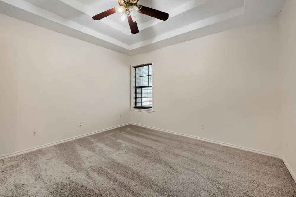 315 Tanglewood Street Denton, TX 76207