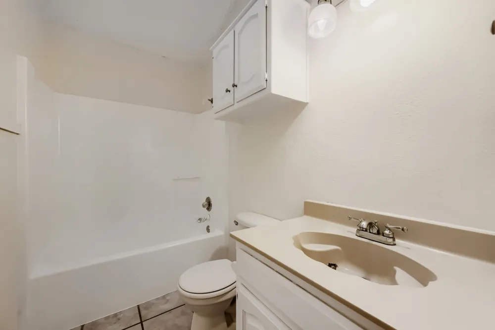 315 Tanglewood Street Denton, TX 76207