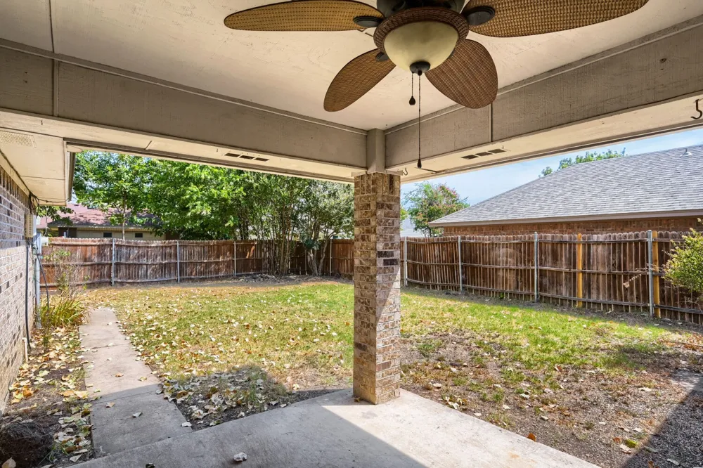 315 Tanglewood Street Denton, TX 76207
