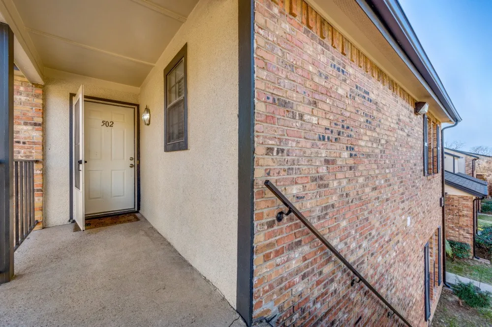 2835 Keller Springs #502 Carrollton, TX 75006