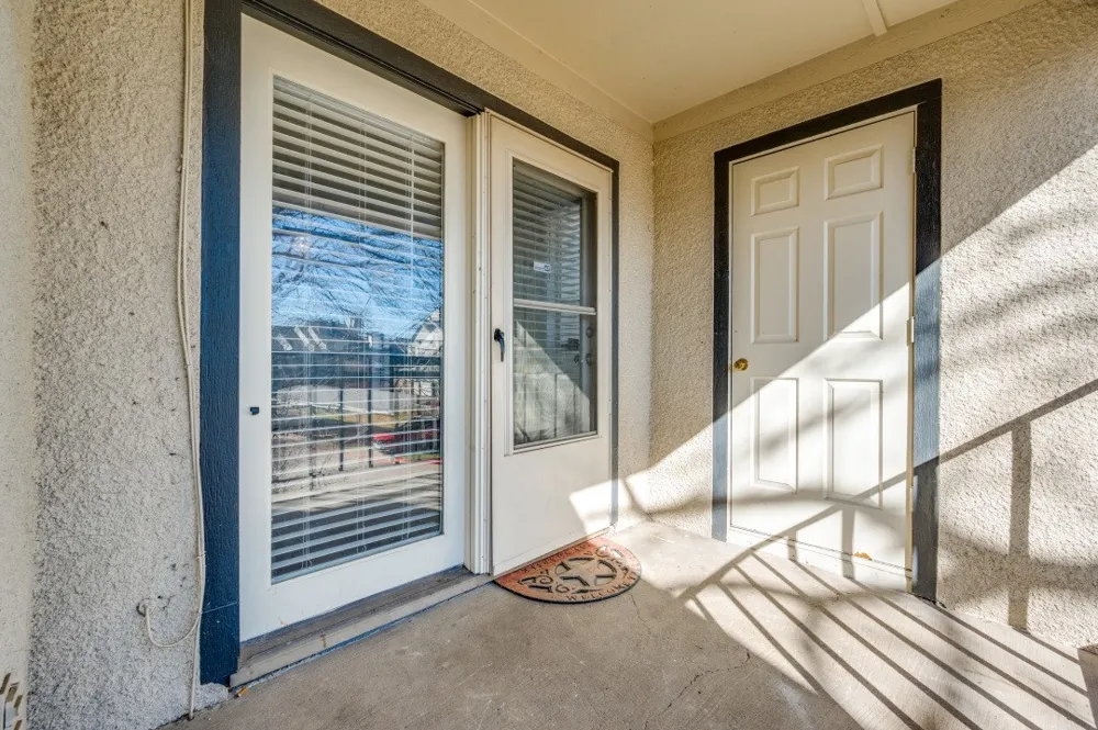 2835 Keller Springs #502 Carrollton, TX 75006