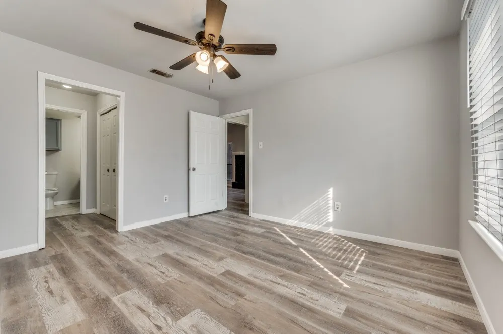 2835 Keller Springs #502 Carrollton, TX 75006