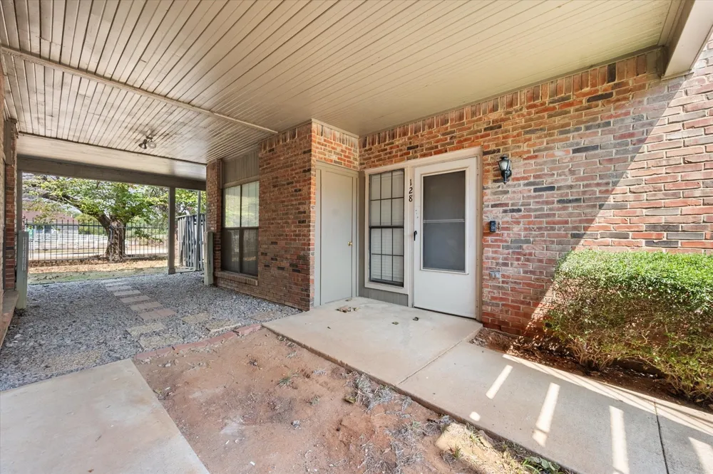 2730 Silver Creek Drive #128 Arlington, TX 76006