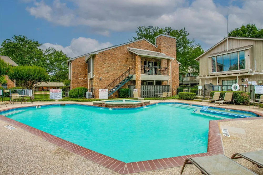 2730 Silver Creek Drive #128 Arlington, TX 76006