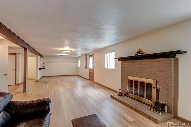 9324 W Colorado Avenue Lakewood, CO 80232
