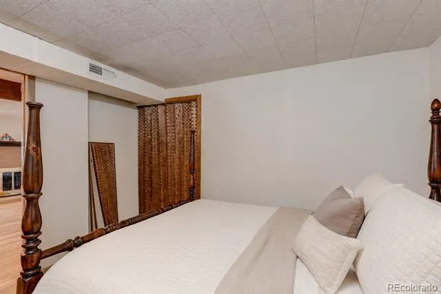 9324 W Colorado Avenue Lakewood, CO 80232