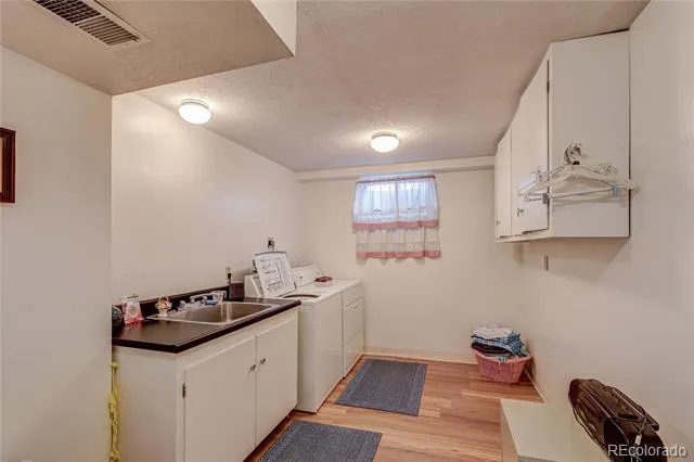 9324 W Colorado Avenue Lakewood, CO 80232