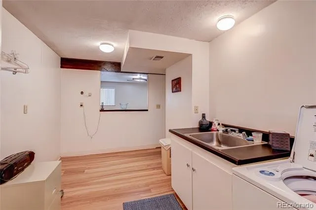 9324 W Colorado Avenue Lakewood, CO 80232