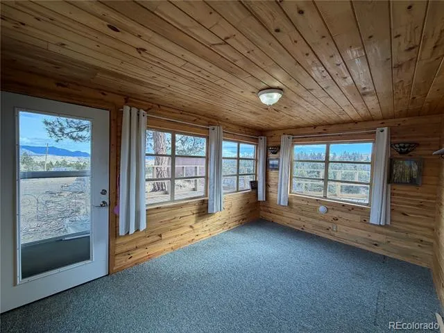 587 Willow Street Hartsel, CO 80449