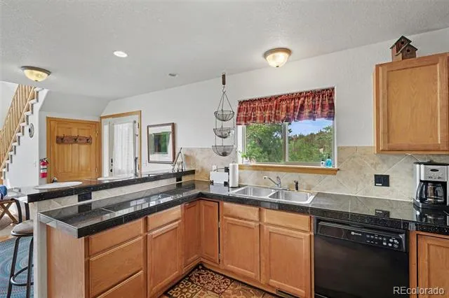 541 Warpath Road Jefferson, CO 80456