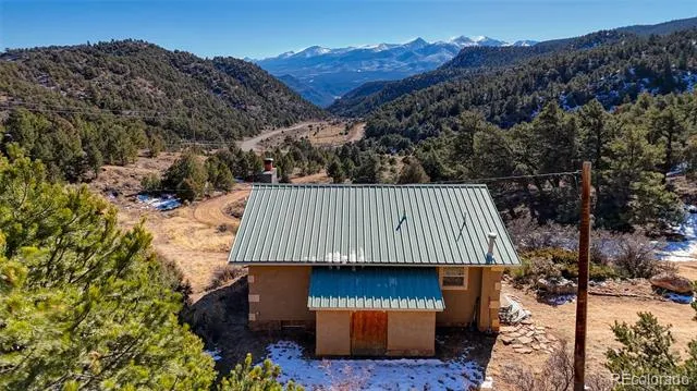 4351 County Road 12 Cotopaxi, CO 81223