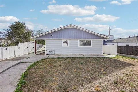 6704 Grove Street