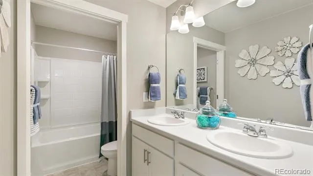 1038 Alpine Street Lochbuie, CO 80603