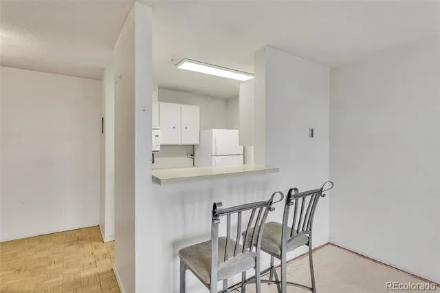 2231 S Vaughn Way #315B Aurora, CO 80014