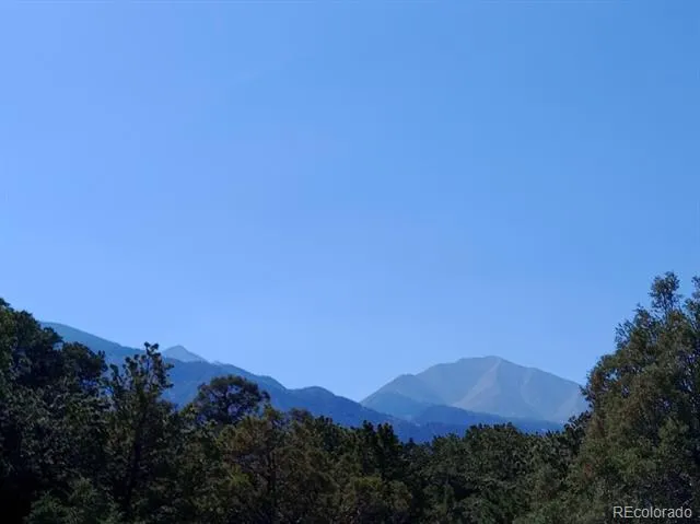 210,212,214 Big Bear Road Mosca, CO 81146