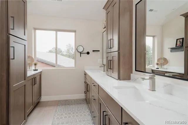 359 Parkview Avenue Golden, CO 80401