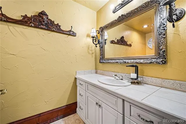 1416 Rancho Del Sol Pueblo, CO 81008