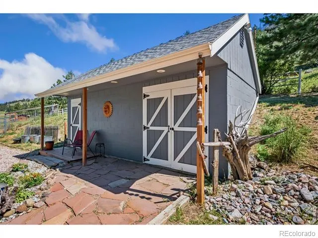 1154 Spring Valley Road Bellvue, CO 80512