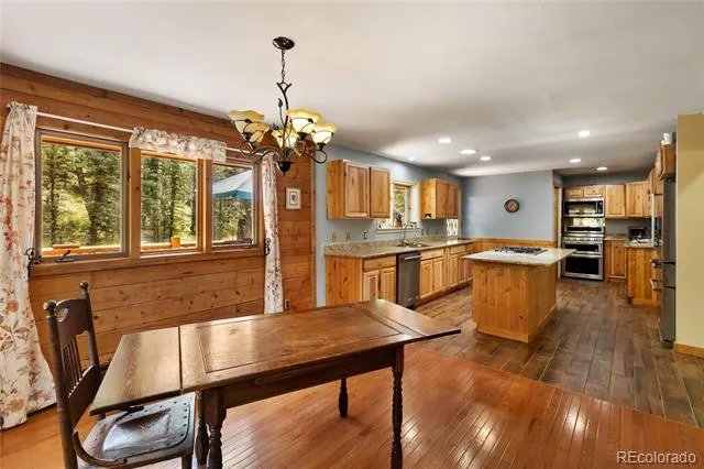 56 Blue Jay Lane Divide, CO 80814
