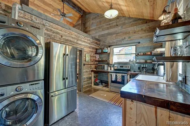 22525 Barnhill Street Salida, CO 81201