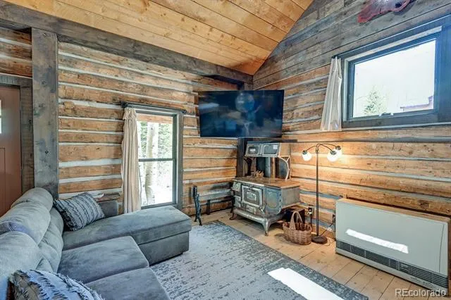 22525 Barnhill Street Salida, CO 81201