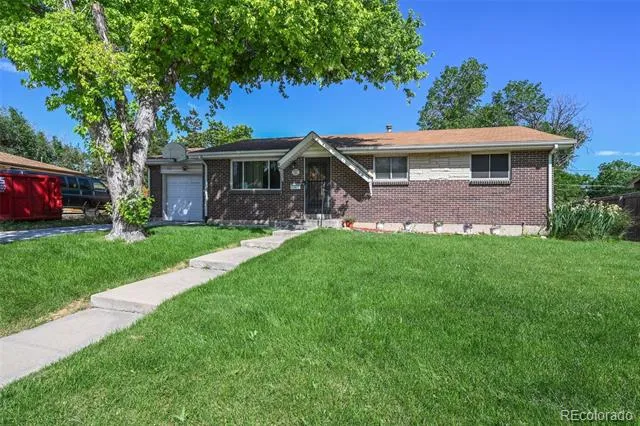 8250 Chase Way Arvada, CO 80003