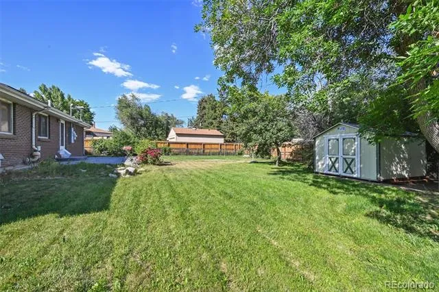 8250 Chase Way Arvada, CO 80003
