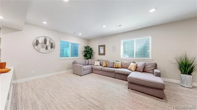 5938 Odessa Street Aurora, CO 80019
