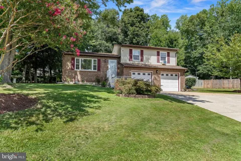 116 MONTAGUE LANE