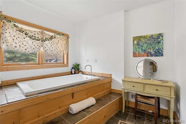 609 W 4th Street Nederland, CO 80466