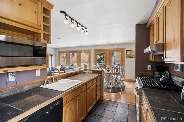 609 W 4th Street Nederland, CO 80466