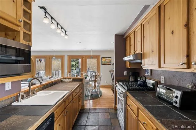 609 W 4th Street Nederland, CO 80466