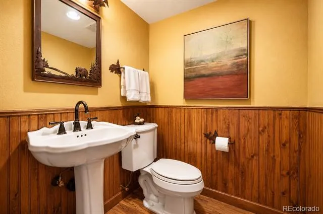 2210 Juniper Court Golden, CO 80401