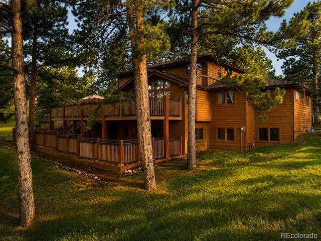 2210 Juniper Court Golden, CO 80401