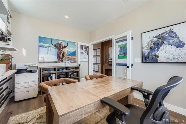 55043 E 27th Avenue Strasburg, CO 80136