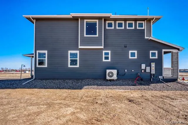 55043 E 27th Avenue Strasburg, CO 80136