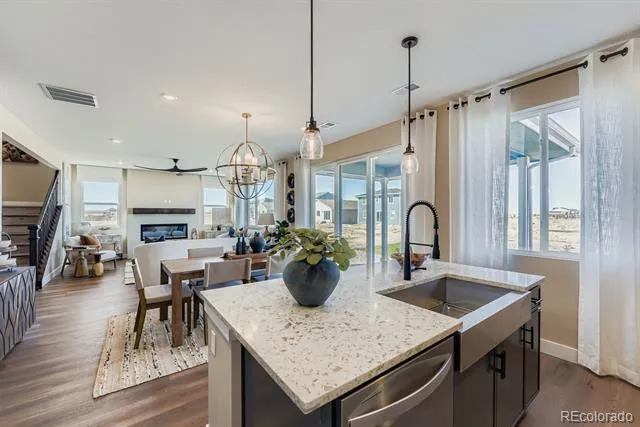 55043 E 27th Avenue Strasburg, CO 80136