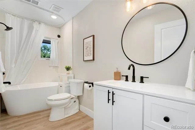 1304 Pine Street Loveland, CO 80537