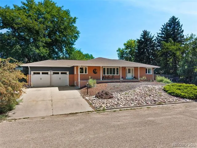 1304 Pine Street Loveland, CO 80537