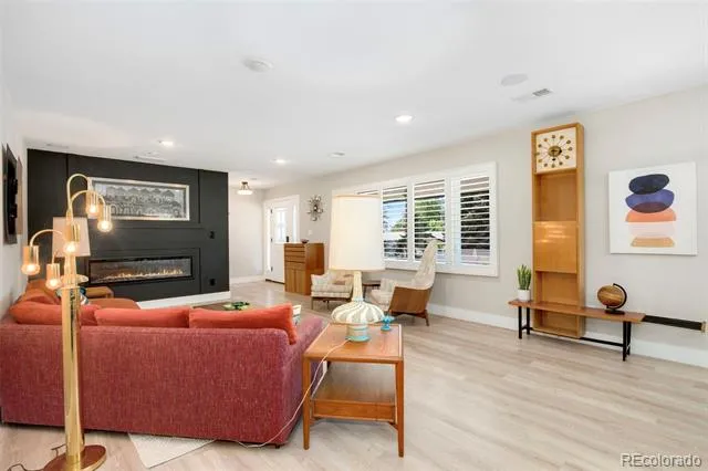 1304 Pine Street Loveland, CO 80537